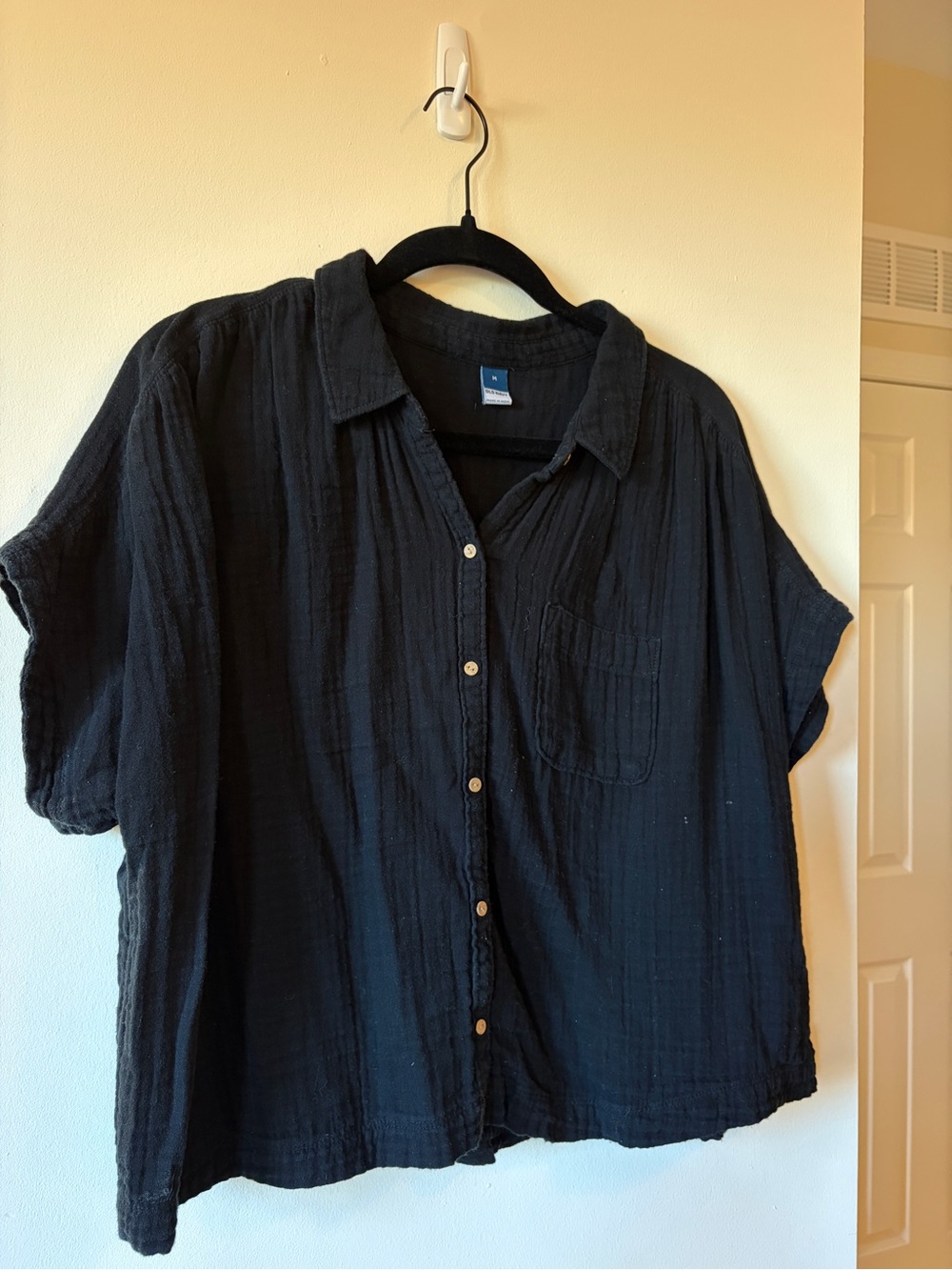 Old Navy Boxy Lightweight Button-Up in Black